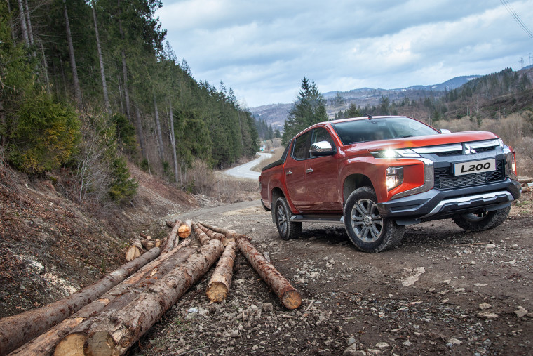 L200